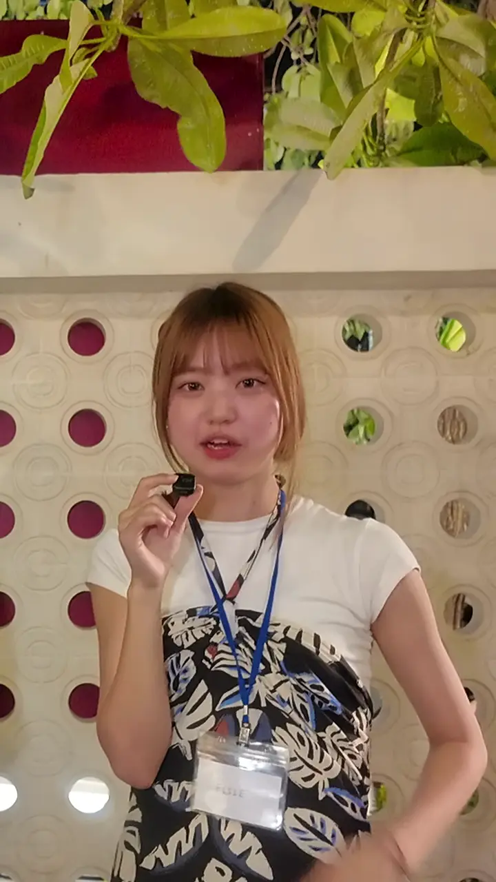 卒業の日に、笑って話すひすいさん